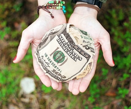 manifesting money into your life